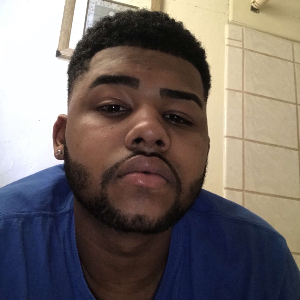 Meet your Posher, Dom